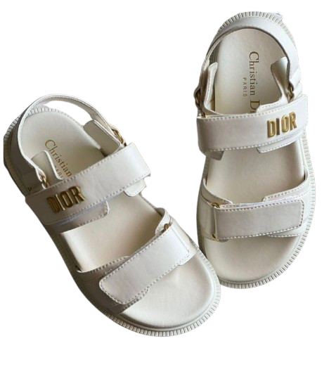 Tyra Sandals